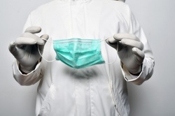 Японские ученые проверили эффективность медицинских масок в борьбе с коронавирусной инфекцией